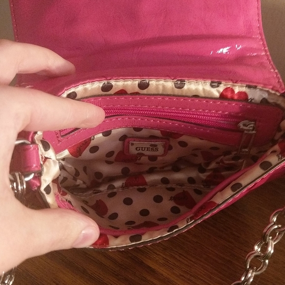 Pink sequin Guess purse - Picture 4 of 6